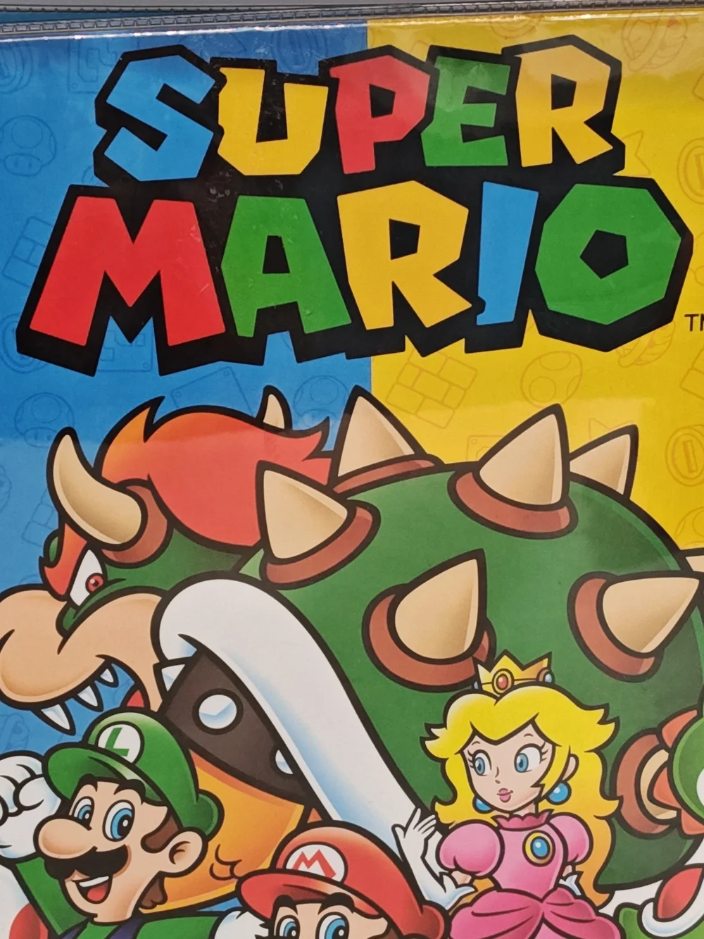 Nintendo Super Mario Brothers 1” Vinyl Binder 3-Ring 9.75 Inch Wide by 11.5...
